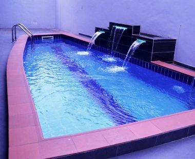 De Rigg Place Pool